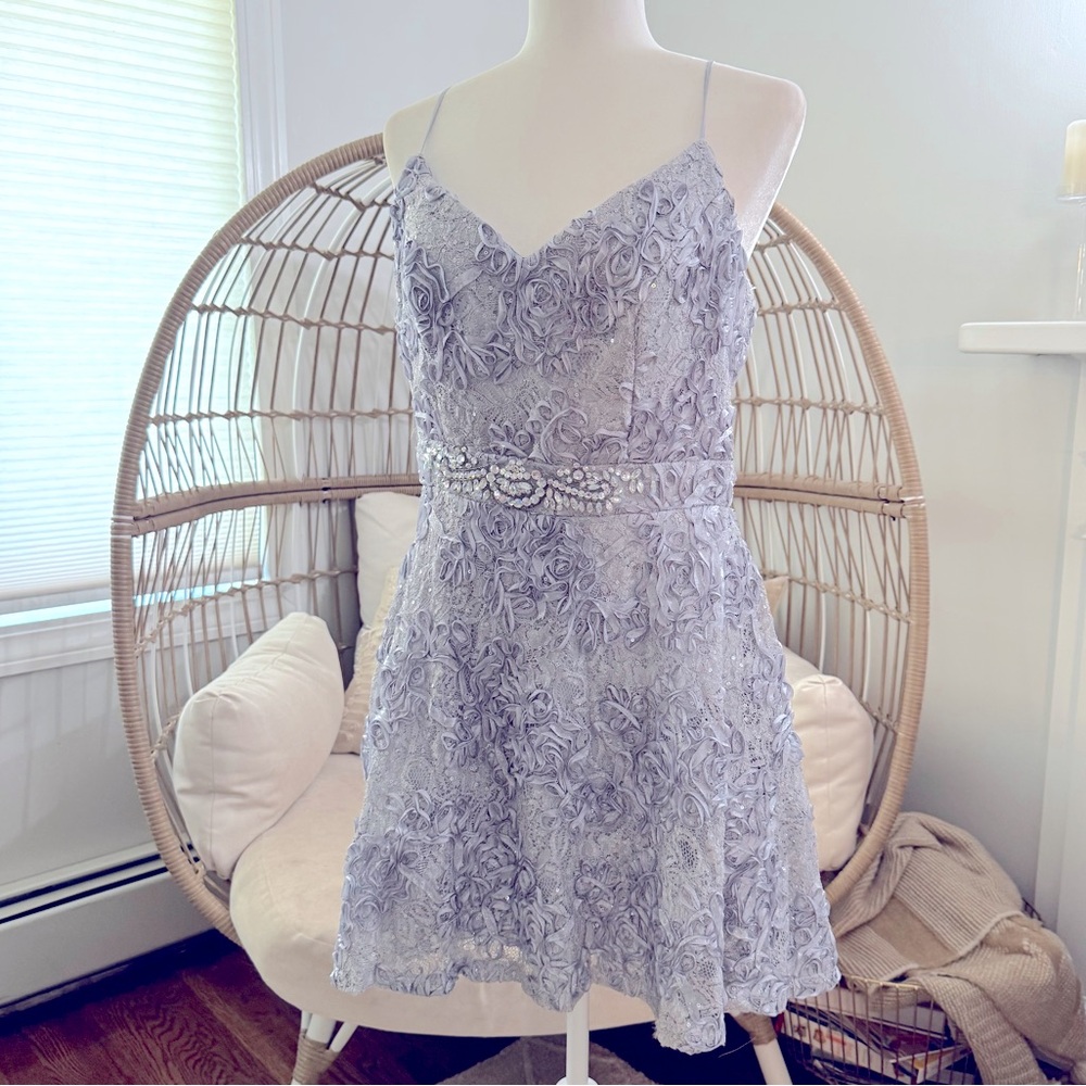 B Darlin Silver Gray Floral Lace Mini Dress Vintage‎ 13/14 Juniors Formal Sequin
